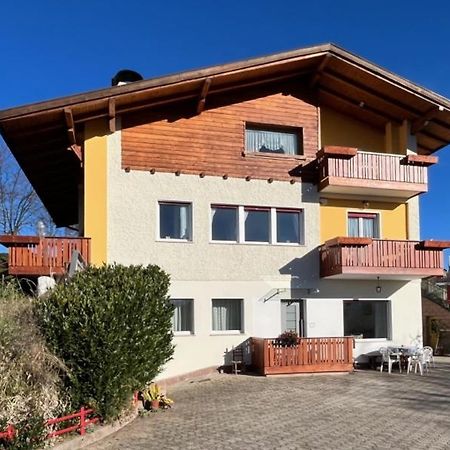 Casa Vacanze A 로메노 외부 사진